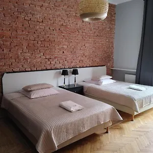 Finger Guest Cracovia