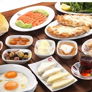 https://imerhan-otel.aegeanhotels.net