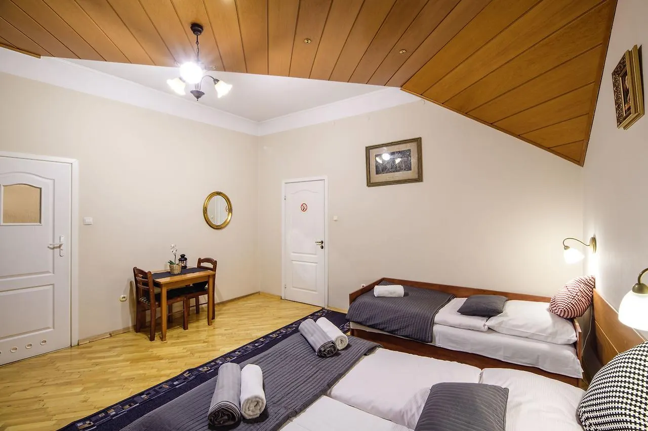 Golden Lion Guest Rooms Szewska 19 Cracovia Polonia