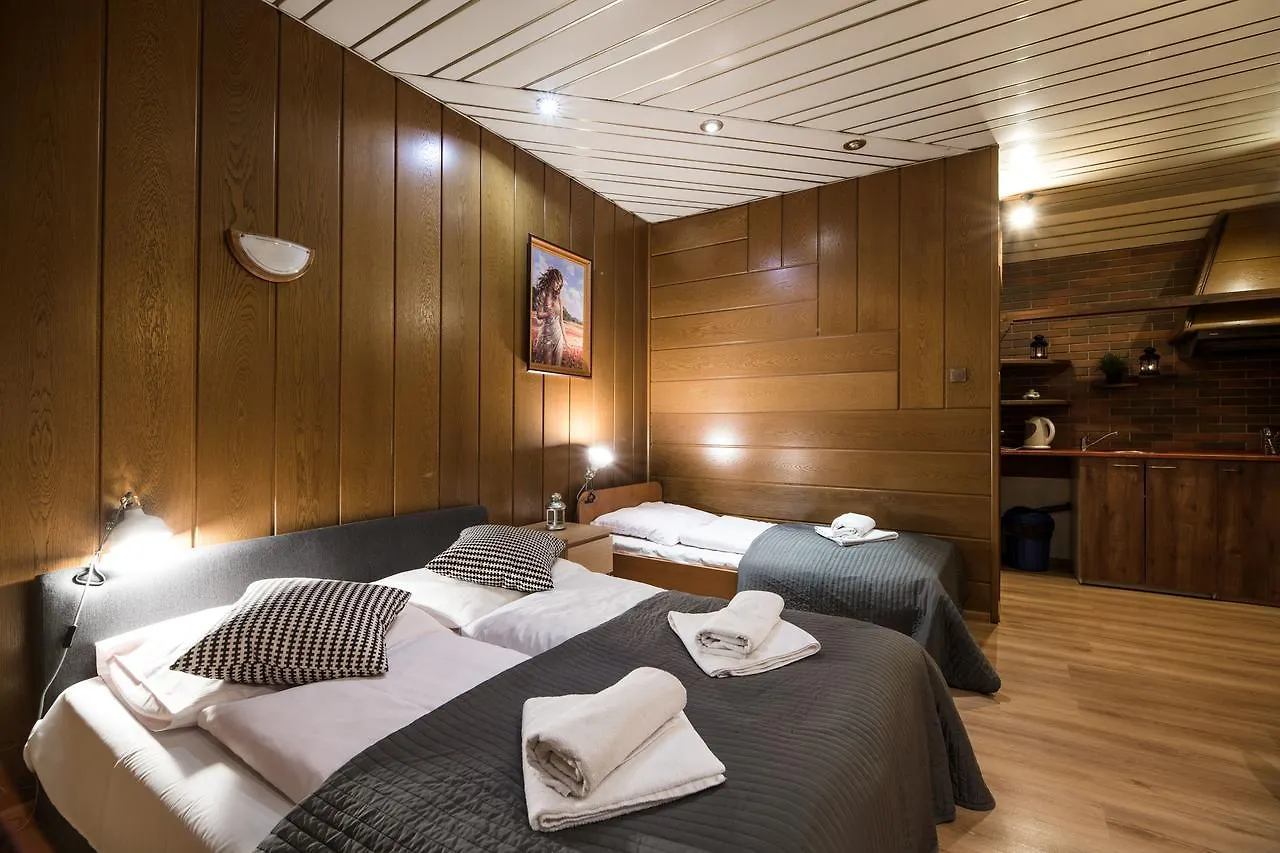 Golden Lion Guest Rooms Szewska 19 Cracovia 3*,